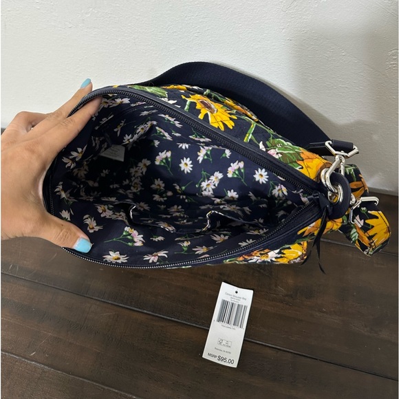 🌻SOLD🌻 Vera Bradley Carson Bag Sunflowers - Picture 5 of 7